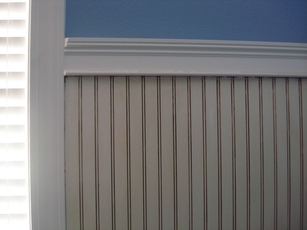 Beadboard cabinet door style
